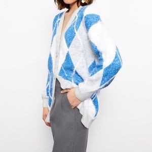 V-Neck Argyle Long Sleeve Women’s Cardigan - Blue and White